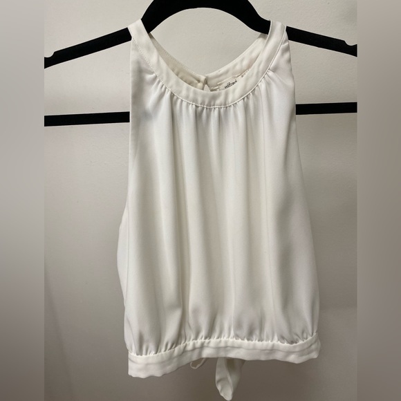 Aritzia Wilfred High Neck Open Back Top in White - Picture 3 of 4